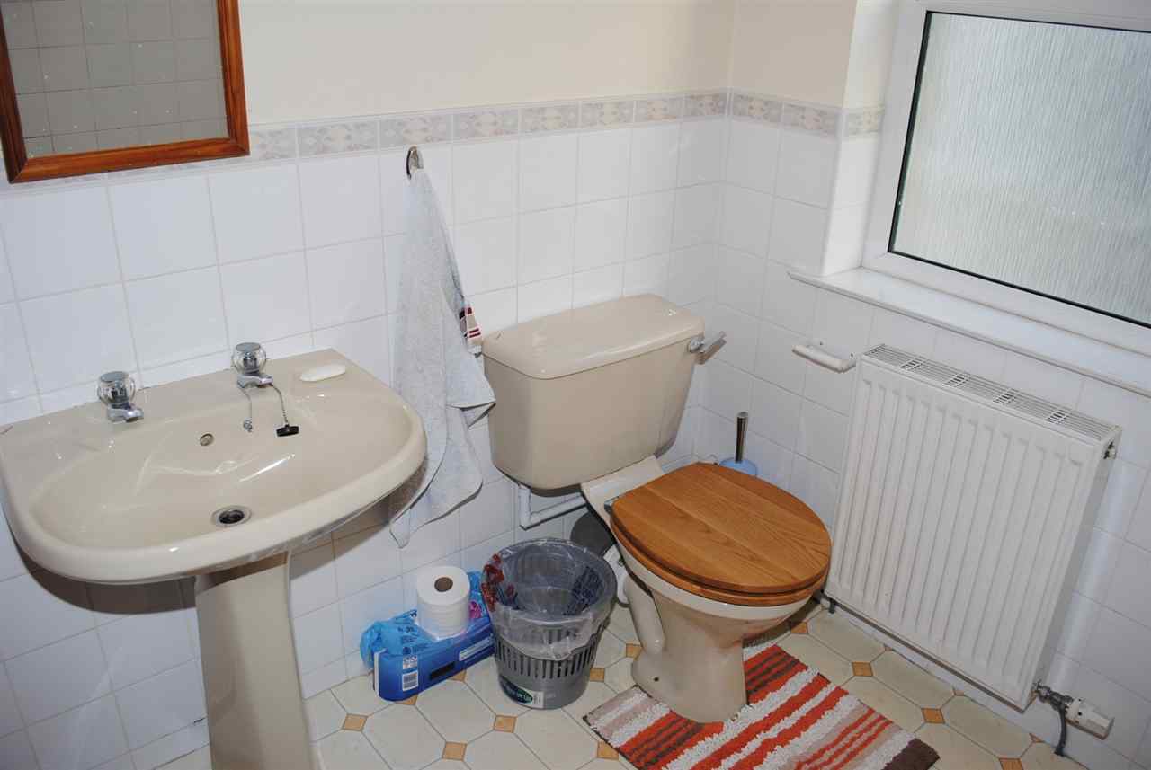 resized-2349823-Bathroom 1.JPG